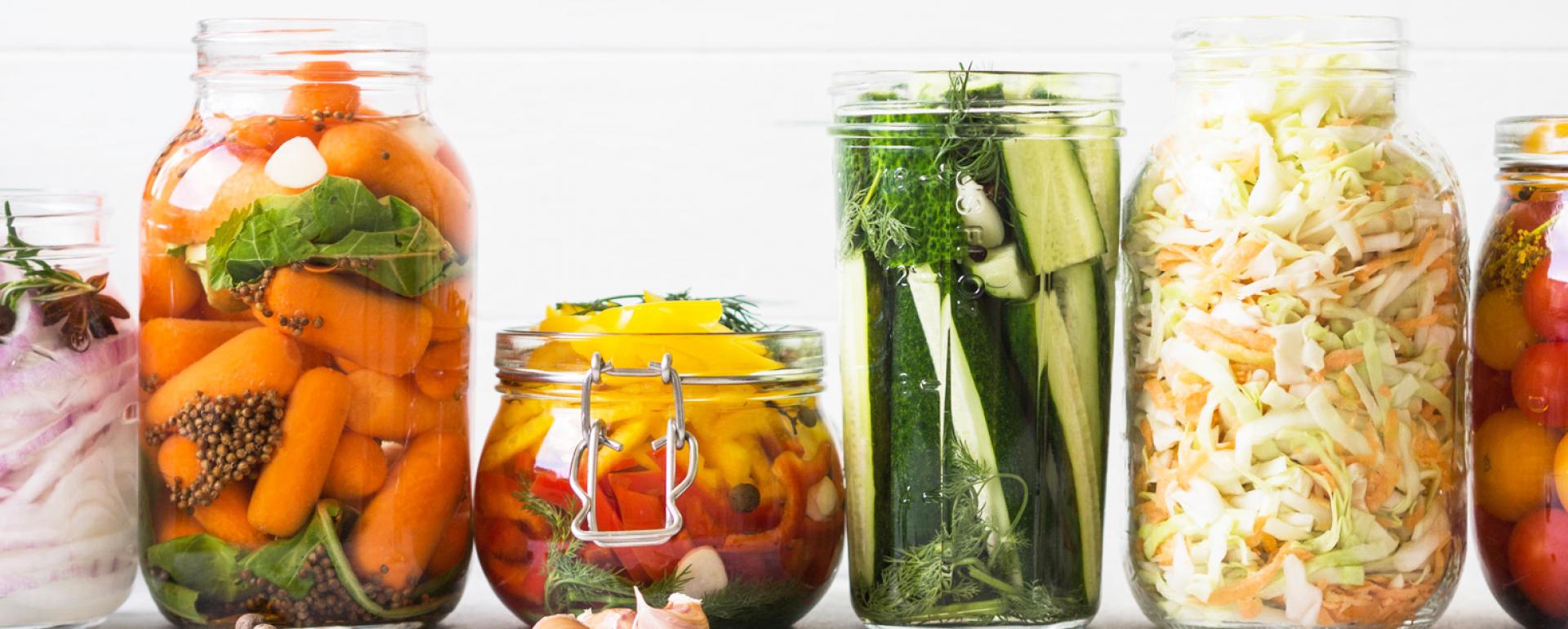 Kiszone eksperymenty -3 nietypowe warzywa, które możesz ukisić w sierpniu!