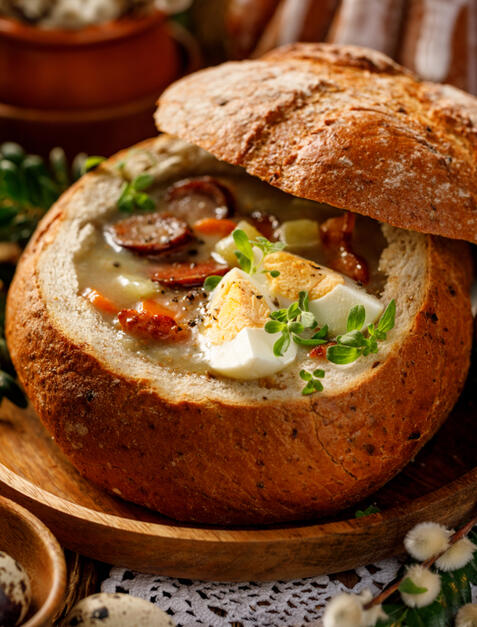 Apetyczny żurek w chlebie